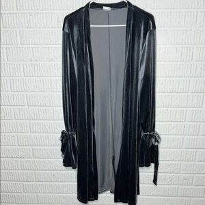Simple Suzanne Betro Charcoal Grey Velvet Open Cardigan